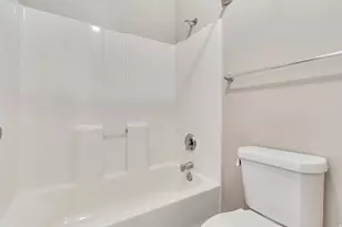 170 W 2525 N, Harrisville, UT 84414 - Photo 15