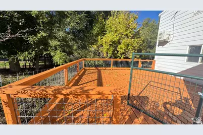 295 S Main St, Providence, UT 84332 - Photo 11