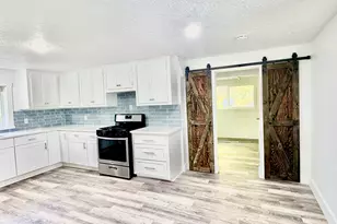 295 S Main St, Providence, UT 84332 - Photo 15