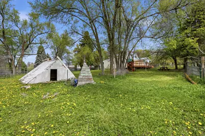 295 S Main St, Providence, UT 84332 - Photo 23
