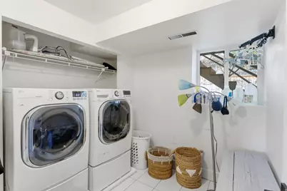 7145 S Cavalier Cir, Cottonwood Heights, UT 84121 - Photo 31