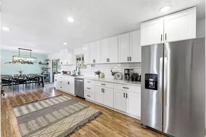 7145 S Cavalier Cir, Cottonwood Heights, UT 84121 - Photo 9