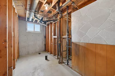 1562 W 4505 S, Taylorsville, UT 84123 - Photo 19