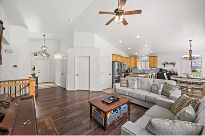 4115 E Dakota Dr, Eagle Mountain, UT 84005 - Photo 5