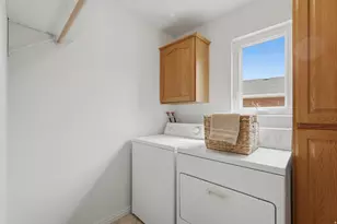 1893 N 100 E, Centerville, UT 84014 - Photo 25