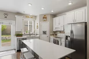 10262 N 3900 W, Cedar Hills, UT 84062 - Photo 9