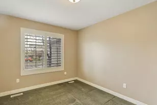 6024 S 1200 E, South Ogden, UT 84405 - Photo 11