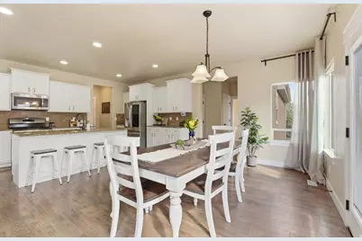 1497 W Meadow Glen Dr, Bluffdale, UT 84065 - Photo 9