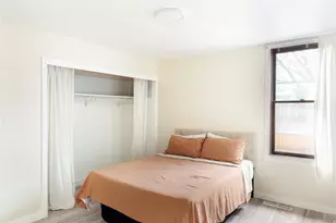 759 S Kilbourne Ct, Salt Lake City, UT 84102 - Photo 9