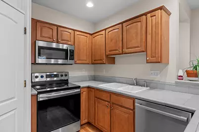 150 S 300 E #307, Salt Lake City, UT 84111 - Photo 5
