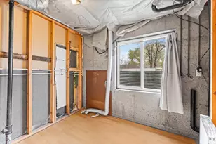 6370 W Settlers Point Dr S, West Valley, UT 84128 - Photo 15