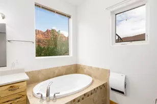 309 E 400 N, Ivins, UT 84738 - Photo 13