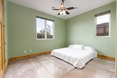 309 E 400 N, Ivins, UT 84738 - Photo 23