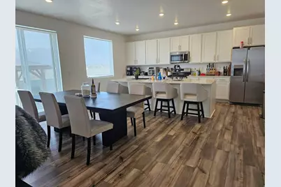 3483 N Sparrow Ln, Eagle Mountain, UT 84005 - Photo 3