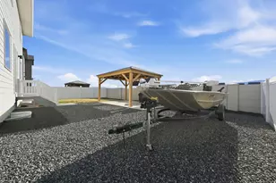 3483 N Sparrow Ln, Eagle Mountain, UT 84005 - Photo 33