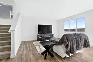 3483 N Sparrow Ln, Eagle Mountain, UT 84005 - Photo 5