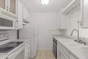 550 S 400 E, Salt Lake City, UT 84111 - Photo 5