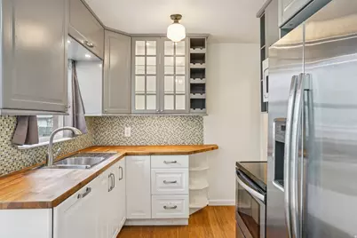 1379 S Utahna Dr W, Salt Lake City, UT 84104 - Photo 9