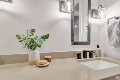 1759 S Perry Dr, Mapleton, UT 84664 - Photo 31