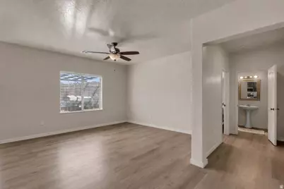 3544 E Broken Mesa Dr, Saint George, UT 84790 - Photo 3