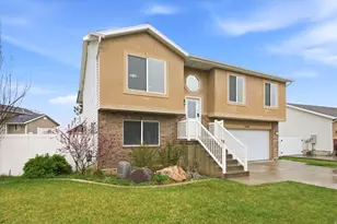 1282 N 25 E, Layton, UT 84041 - Photo 1