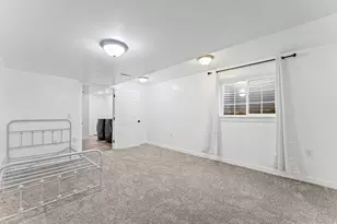 1253 E Meadow Ridge Rd S, Sandy, UT 84094 - Photo 25