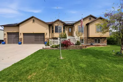 445 S Sunset Dr W, Kaysville, UT 84037 - Photo 1