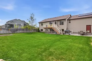 445 S Sunset Dr W, Kaysville, UT 84037 - Photo 31