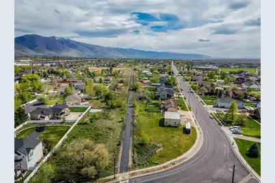 445 S Sunset Dr W, Kaysville, UT 84037 - Photo 37