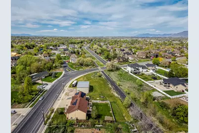 445 S Sunset Dr W, Kaysville, UT 84037 - Photo 45