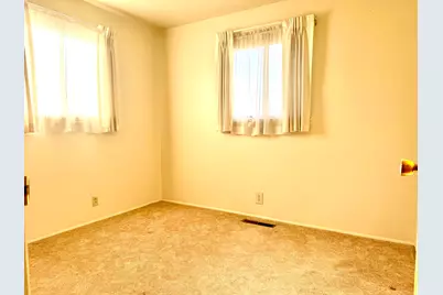 645 W 250 S, Vernal, UT 84078 - Photo 13