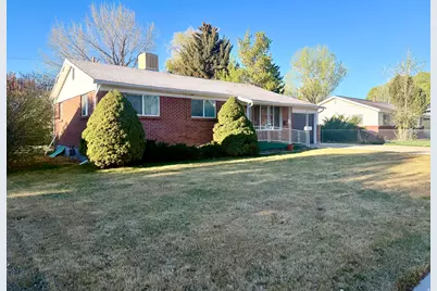 645 W 250 S, Vernal, UT 84078 - Photo 3