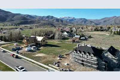 212 W Bridlewood Ln, Midway, UT 84049 - Photo 1