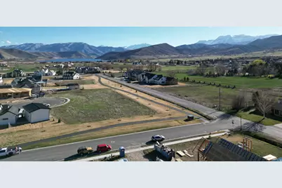 212 W Bridlewood Ln, Midway, UT 84049 - Photo 9
