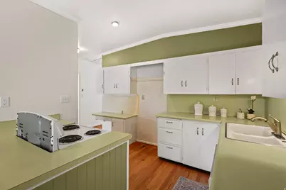 2676 E Capricorn Way, Salt Lake City, UT 84124 - Photo 21