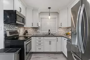 323 E 4575 S, Washington Terrace, UT 84405 - Photo 9