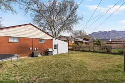 323 E 4575 S, Washington Terrace, UT 84405 - Photo 27