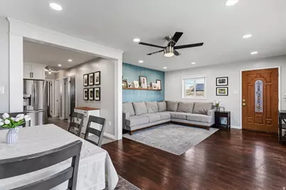 323 E 4575 S, Washington Terrace, UT 84405 - Photo 5