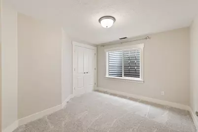 152 E Meandering Way, Saratoga Springs, UT 84045 - Photo 27