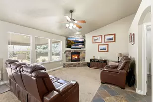 11178 S Via Bonito Dr W, South Jordan, UT 84095 - Photo 15