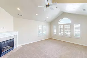 458 W 350 S #D S, Springville, UT 84663 - Photo 3