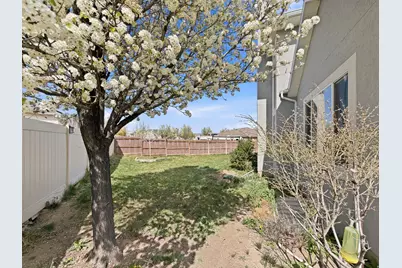 13844 S Belle Isis Bay W, Herriman, UT 84096 - Photo 31