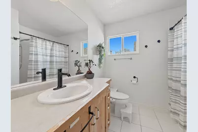 13844 S Belle Isis Bay W, Herriman, UT 84096 - Photo 21