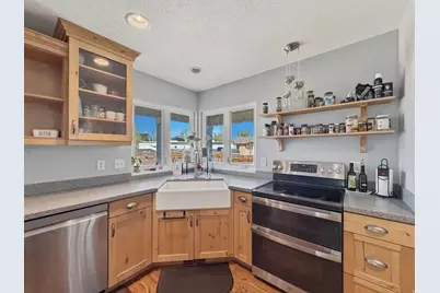 13844 S Belle Isis Bay W, Herriman, UT 84096 - Photo 9