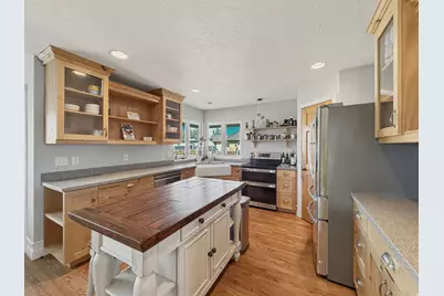 13844 S Belle Isis Bay W, Herriman, UT 84096 - Photo 11