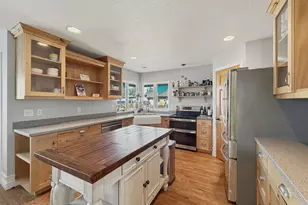 13844 S Belle Isis Bay W, Herriman, UT 84096 - Photo 11