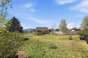 13844 S Belle Isis Bay W, Herriman, UT 84096 - Photo 37