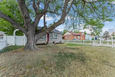 327 E 5300 S, Murray, UT 84107 - Photo 21