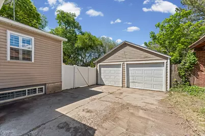 327 E 5300 S, Murray, UT 84107 - Photo 19