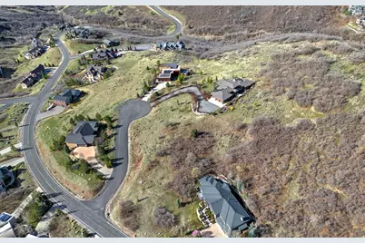 6219 E Donner Trail Cir #156, Salt Lake City, UT 84108 - Photo 9